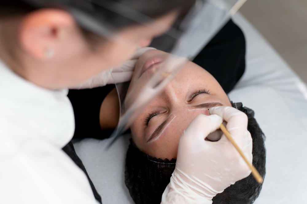 The Ultimate Guide to Semi-Permanent Eyebrows